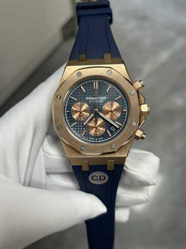 Audemars Piguet Battery Movement Men's Watch 爱彼 皇家橡树系列，电池机芯，多功能计时机芯，男士腕表
