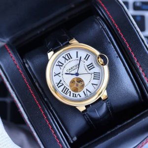 皮 钢带 金白同价 卡地亚 Cartier 蓝气球系列，精品男士腕表，劲爆镂空设计，精雕细琢，技艺精湛，尊贵大气，绅士风范。采用进口西铁城机械机芯 零返修 ，顶