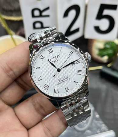 作为一款入门级的机械表，力洛克系列绝对是可以拿得出手的一款，这个系列畅销这么多年，是大众选择出来的结果，而且还是适合各个年龄段佩戴的，真的少有！找了很久，想找一 - 点击图像关闭