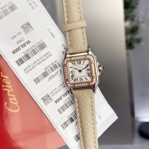 光圈 钻圈 金20 蓝宝石镜面 一表一码！蓝宝石镜面 Cartier 卡地亚猎豹手表，华丽而不羁，是panthère De Cartier猎豹所传达的美学风格。