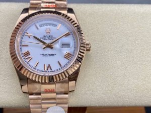 Sk厂 劳力士rolex 双历 星期日志型系列 40Mm 直径 40Mm 机芯 搭载全自动机械机芯 圈口 劳力士ringcommand三角坑纹 光圈 镜面 防刮 Sk厂 劳力士rolex 双历 星期日志型系列 40Mm 直径 40Mm 机芯 搭载全自动机械机芯 圈口 劳力士ringcommand三角坑纹 光圈 镜面 防刮