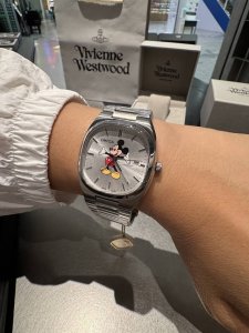 与众不同的搭配 酷炫了 欧米茄 电视机 米老鼠Vs唐老鸭 惊喜的价格p依然是市场最好的质量