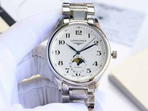 490浪琴-Longines 名匠系列 月相 实现功能正品同样。 316L精钢壳套完美无瑕，打磨工艺高超，延续一丝不苟的卓越品质，树立复刻业界新标杠。刻度的立体