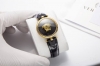 范思哲 Versace 玫红石英女士腕表34Mmpalazzo经典系列 华丽风范 3D美杜莎头像置于表盘中央 希腊回纹表圈 设计日辉纹表盘充满魅力，搭载原装瑞士
