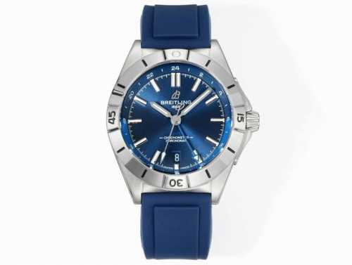 百年灵Breitling，机械计时系列A32398101M1A1！ Chronomat Automatic Gmt 40 重磅来袭！ 1这款双时区腕表盘面简洁凌