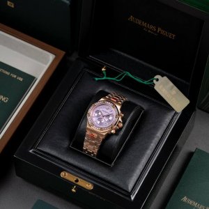 方钻白壳 玫瑰金 ，圆钻 爱彼26319Or紫水晶 全球限量款 非常高级美 出街不撞表的一款硬货 美女几乎人手一枚！精钢表壳镶钻八角钻石壳边设计 进口日本多动能