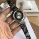 原盒:50。认准原装面，细节！Original Versace 范思哲Vebm系列女表，原装瑞士Eta 802.102瑞士石英机芯，饰有铆钉，蓝宝石镜面，日辉纹