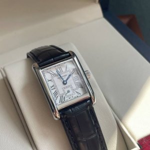 独家首发！渠道货！支持任意验货，林志玲同款！浪琴表迷你黛绰维纳鳄鱼皮，鳄鱼皮，鳄鱼皮系列！21.5 X 29Mm 石英女士腕表！正品机芯l178石英机芯！市面上