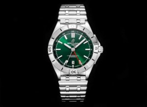 百年灵breitling 机械计时系列a32398101M1A1 Chronomat Automatic Gmt 40 重磅来袭 1这款双时区腕表盘面简洁凌厉