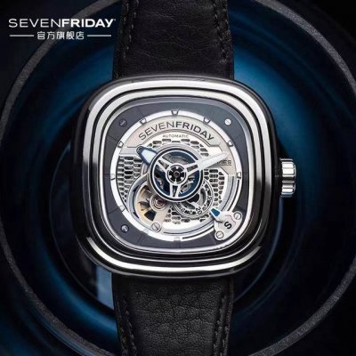 又发掘了一名， 喜爱 Sevenfriday 的隐藏惊喜版表友，兼演员、拳手及健身俱乐部老板的一 安东尼品托 Antoine pinto 。 Sevenfrid