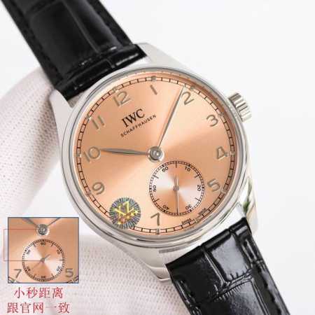 绅士独特 : 白 .金 Gr Factory 市场最高版本 万国iwc葡萄牙自动小三针系列腕表！ 1表径40.4毫米，机芯采用定制机82200自动机械。 2惟妙 - 点击图像关闭