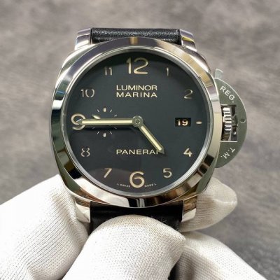沛纳海 Luminor Marina系列 自动机械腕表 手表 Pam00359 Pam359 359 精钢抛光表壳 蓝宝石镜面 保险护桥表冠 黑色表盘 超强夜光