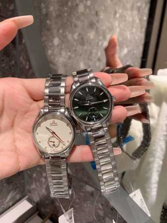 爆版新款 海马At150新款34Mm女士至臻天文台表！本命年最拉风的手表，非欧米茄海马莫属！如此浪漫的春天里，耀眼的除了阳光，还有手上的海马，举手投足之间尽显大 - 点击图像关闭