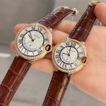 白光皮 玫光 单排钻20 双排钻40 全网最新款cartier 卡地亚蓝气球系列 最新款西铁城进口石英情侣对表 三针半圆大日历窗口 双卜蓝宝石玻璃镜面 采用31