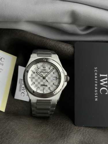 V7厂 七星推荐之 Ingenieur工程师腕表 Iwc 在 年 Watches & Wonders Geneva 推出新一代 Ingenieur 工程师腕表，