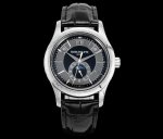 精雕细琢，雅动合一。百达翡丽复杂多功能系列5205G-013重磅登场，迄今推出的首款雕花Nautilus复杂腕表，以超复杂的工艺技术打造休闲运动腕表。 1小身板