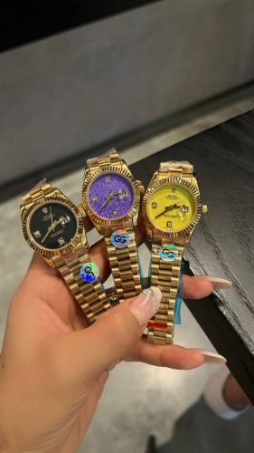 劳力士 日志 系列经典女款 实芯钢带-原装压扣 进口机芯 小红书火爆推荐 设计显出独特高贵优雅女神气质！316精钢表壳搭配施华洛世奇水晶钻石，纯手工镶嵌而成，女