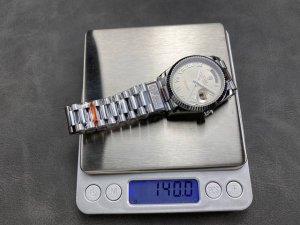 G Qf 配重 劳力士 星期日志 双历36Mm 重量158G装2836机芯 重量 G装3255机芯 男女通用款，不掉皮，可包金！