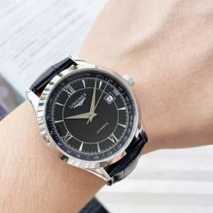 白壳 金壳 钢带20 最新 浪琴三针设计 类型 精品男士腕表 表带 真牛皮表带 316精钢表带 舒适耐用 机芯 高端全自动机械机芯 镜面 矿物质强化玻璃 更高清