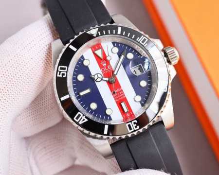 统一价格: 劳力士-Rolex精品男士腕表 全新渐变水鬼来袭，尊贵大气，绅士风范，卓越品质，热卖全城。采用全自动机械西铁城机芯，顶级316精钢表壳，矿物质超强镜 - 点击图像关闭