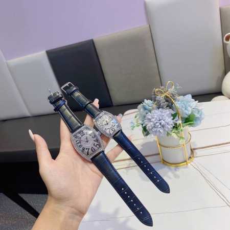 法兰克穆勒 Franckmuller 36Mm*45Mm大小号酒桶型表壳和夸张的弧度设计男士大盘女生小盘满足了小女生对fm的热爱 - 点击图像关闭