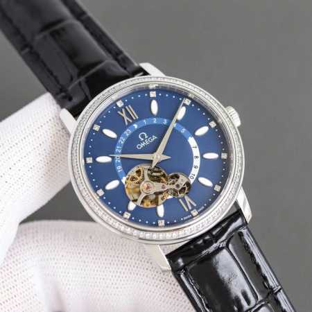 Omega 欧米伽潮男潮流新品男士全满钻壕镶腕表搭载全自动8S63亚洲全自动进口机械机芯零返修904L精钢表壳 意大利小牛皮表带超清高强度宝石镜面，品质保证 白 - 点击图像关闭