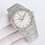 顶级复刻 白霜 1 金霜 1 爱彼 Ap 皇家橡树霜金版 41Mm R39 震撼上线：剔除机芯甲板多余部分，使之变得更加镂空 成就钢表巅峰 实力演绎 卫冕“钢”