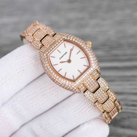 Sj出品 Tf 精致豪镶 满天星 卡地亚-Cartier Mini Lady 酒桶型， 采用原装进口瑞士石英机芯，瑞士蓝宝石水晶镜面，表壳接驳带更是壕镶满施华洛 - 点击图像关闭