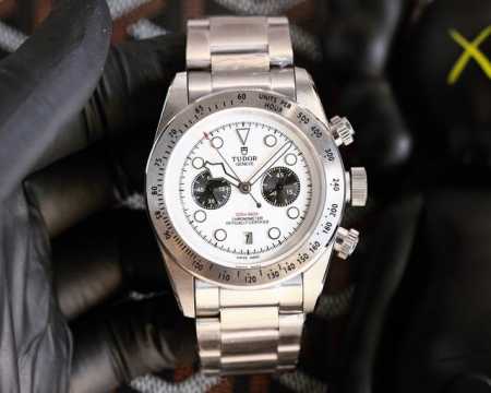 皮带 钢带 帝舵 Tudor 碧湾型系列 搭载全自动机械芯 尺寸：42Mm 镀膜玻璃 精钢表带原装扣 复古帝陀 全新演绎 - 点击图像关闭