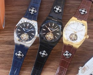 男人挚爱 飞轮腕表 最新 ：江诗丹顿最佳雕花壳设计独家首发 类型 ：精品男士腕表 表带 ：克罗芯真牛皮表带 机芯 ：全自动机械机芯 镜面 ：矿物质强化玻璃 更高