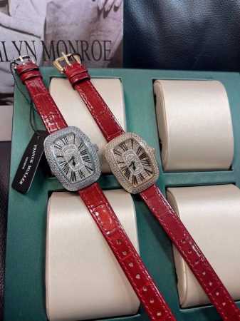 Franck Muller 法兰克穆勒 Fm 法穆兰 酒桶形女士石英腕表 Cnc加工抛光表壳 经典之作！满天星字面和彩色款彩色字面 上手效果真的拒绝不了，一整个 - 点击图像关闭