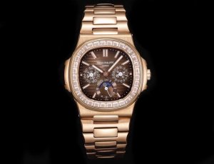 Pp Factory2025墙裂推荐 市场新品 百达.翡丽57401G-001--超复杂多功能鹦鹉螺重磅登场，迄今推出的首款Nautilus复杂腕表，以超复杂的