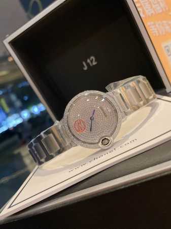 白 金 Ballon Bleu De Cartier卡地亚蓝气球腕表奢华系列，百搭尺寸36Mm，简约又别具品味，摒弃了现代盛行的繁复华丽的修饰，以简约重新诠释唯 - 点击图像关闭