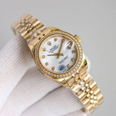 劳力士女装日志型28㎜日志型。 ①：女装日志型的蚝式表壳是坚固优雅、完美比例的典范。采用316L不锈钢来锻造不锈钢腕表表壳，具备高抗腐蚀性。这种超合金不仅非常耐