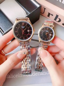 最新白 .金 .钢20 天梭tissot 全新卡森臻我系列情侣对表隆重登场寓意每时每刻做真实的自己 每一种身份 皆是兴之所至 每一年真我 都独具魅力 佩戴卡森臻