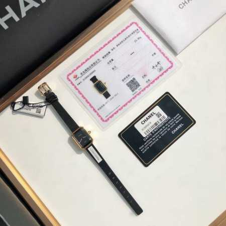 香奈儿Chanel黑金小方糖女士石英腕表 真正18K包金工艺，配备国检证书，一表一码，支持复检！表壳和表扣采用的炉内真空镀金技术，整面18K金覆盖厚度为8咪，腕 - 点击图像关闭