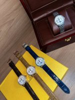 新款积家 全新升级的约会太闪了吧约会系列昼夜显示 双圈钻石更加闪耀精致性能也全面升级~ p： 金+20 钢带+20