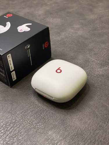 本地放150 正确版 Beats Fit Pro 魔音蓝牙耳机 市面唯一正确版本 原装盒子包装 台湾进口芯片 1.75石墨钛喇叭 音质非常好 立体凹版雕刻魔音L