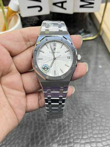 aps爱彼 0皇家橡树系列 41Mm 搭载爱彼专用Cal.4302全自动一体机械