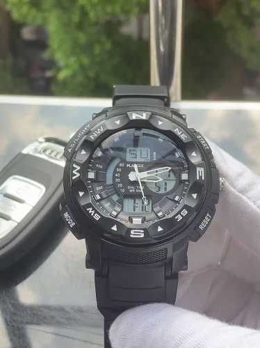 品牌：铂天使-Plangle精品男士腕表，简约三针数字显示设计，高级瑞士Vk石英机芯，尺寸：45Mm厚12Mm，顶级进口黑色钢带，装配原装表扣