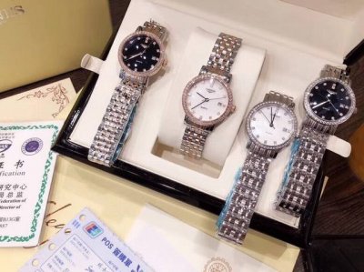Longines 浪琴品牌博雅系列女装石英腕表，尺寸29Mm。经典设计，和流利线条的完美化身，彰显着浪琴的典型特质，诠释着优雅定义进口石英机芯，走时精准，表壳镶