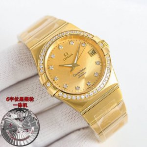 白钢 金壳 钻圈加50 诚意之作 致敬经典 欧米茄 Omega 星座系列38Mm 欧米茄双鹰星座系列38Mm腕表将其星座系列的独特魅力完美展示，世人所熟知的“抓