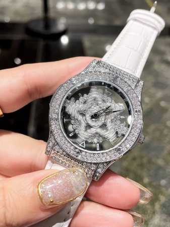 时来运转精致奢华的五芒星表盘设计外表浪漫柔美曲线流露优雅气质优质轴承匠心打造拒绝卡盘异响兼具趣味与品质透底底盖洞悉时光，悬浮刻度便于读时，真空电镀真皮表带，生活 - 点击图像关闭