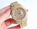 统一价 劳力士rolex 奢华极致满天星版本腕表904精钢打造 密镶顶级施华洛世奇美钻 奢华品质的诠释 璀璨夺目 魅力绽放 表壳表链全镶满美钻 金光闪闪 国产全