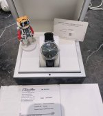 柏涛菲诺 红60万国Iw356502柏涛菲诺 1.外观设计: -表径:40 毫米，表壳厚度为9.2 毫米，尺寸适中，适合多数男士的手腕，无论是正装还是休闲场合佩