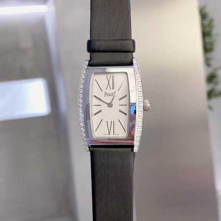 伯爵-Piaget G0A33091女士腕表，水桶形的表壳别具一格，独特的绢布表带搭配原版针扣，完美结合，尽显奢华时尚气质。原装瑞士机芯，316L精钢表壳，度1 - 点击图像关闭