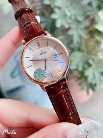 白 金 钢带+20 钻圈+20 欧米茄-Omega 女士腕表 进口石英机芯 316L精钢表壳 直径34Mm厚8Mm该款腕表备受女性喜爱，四季衣服搭配，尽显优雅在 - 点击图像关闭