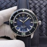Hg新品，宝珀全新的Grande Date五十噚大日历5050腕表，全新的Grande Date五十噚大日历腕表的 表 壳 选择了实用的，并且更具阳刚气息的缎面