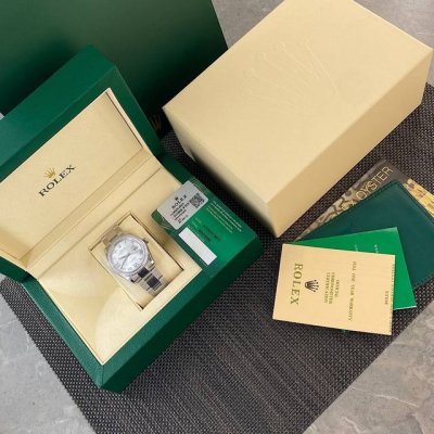 Rolex 日志型36Mm 爆款到货 顶级牛货！市场唯一一家购买原装正品手表，在全拆解分析后一比一极限制造出来的精品！ 新款银色罗马钻盘配色！ 1.真正904L