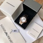 新款到货！Gmt双时区水鬼款！原厂阿玛尼Armani 石英男表，双时区指针，专柜新款！Ar11591，可单向旋转的最潮拼色圈口，搭配柳叶形指针设计，刻度与指针自